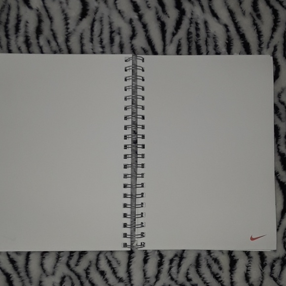 Nike Notebook - Picture 2 of 5